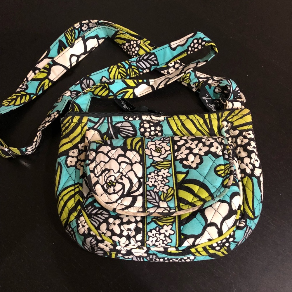 Vera Bradley small cross body purse